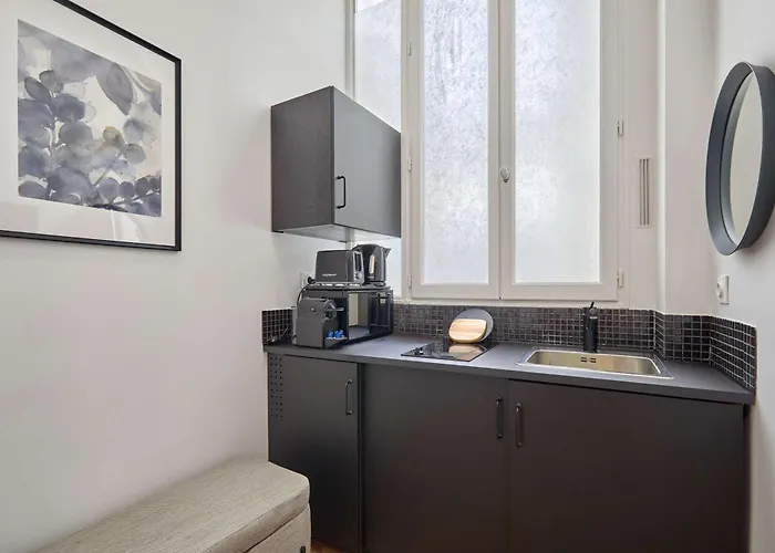 Modern Studio-faubourg Saint-honore