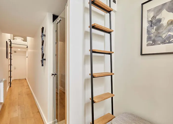 Modern Studio-faubourg Saint-honore Apartment