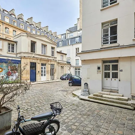 アパート Modern Studio-faubourg Saint-honore パリ